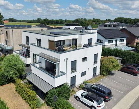 Foto - Haus zum Kaufen in Herzebrock-Clarholz 1.430.000,00 € 456 m²