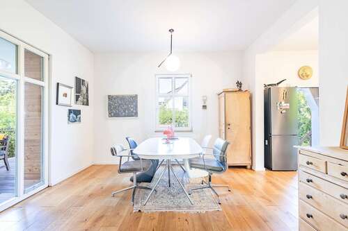 Foto - Haus zum Kaufen in Kleinmachnow 980.000,00 € 165.15 m²