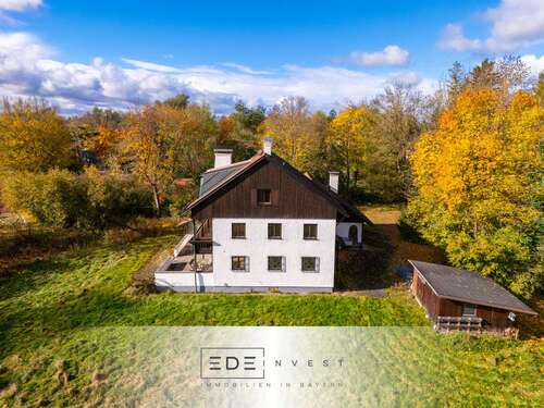 Foto - Haus zum Kaufen in Gröbenzell 1.890.000,00 € 280.69 m²