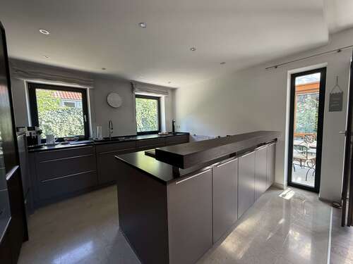 Foto - Haus zum Kaufen in Erding 1.250.000,00 € 189.2 m²