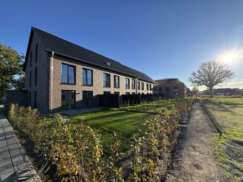 Foto - Haus zum Mieten in Tespe 1.690,00 € 136 m²