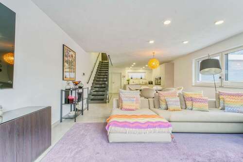 Foto - Haus zum Kaufen in Gersthofen 894.000,00 € 168.5 m²