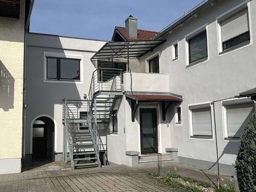 Foto - Wohnung zum Kaufen in Neutraubling 298.000,00 € 85 m²