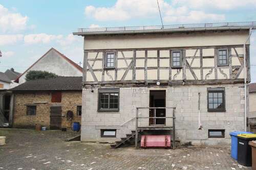 Foto - Haus zum Kaufen in Hohenstein 150.000,00 € 114.13 m²