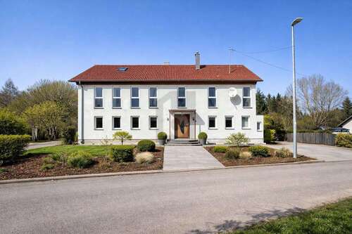 Foto - Haus zum Kaufen in Wüstenrot 490.000,00 € 317 m²