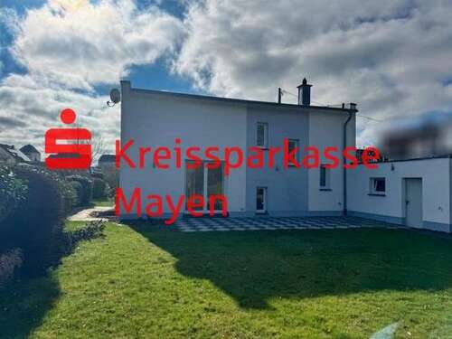 Foto - Haus zum Kaufen in Kruft 435.000,00 € 137.2 m²