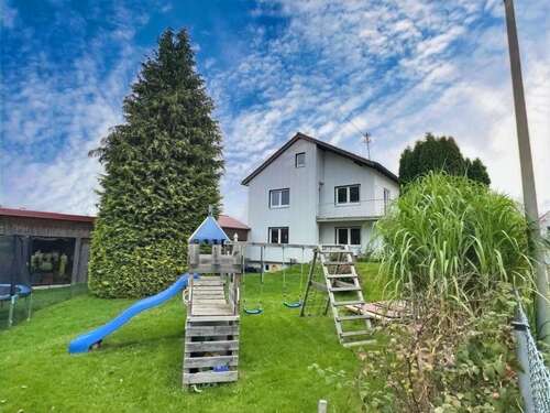 Foto - Haus zum Kaufen in Benningen 570.000,00 € 180.13 m²