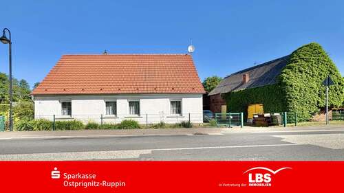 Foto - Haus zum Kaufen in Sieversdorf-Hohenofen 150.000,00 € 68 m²
