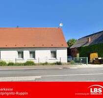 Haus zum Kaufen in Sieversdorf-Hohenofen 150.000,00 € 68 m²
