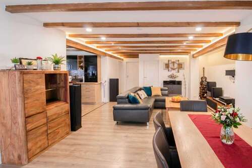 Foto - Haus zum Kaufen in Brackenheim 339.000,00 € 107.18 m²