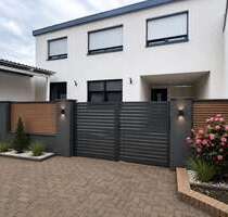 Haus zum Kaufen in Römerberg 695.000,00 € 197 m²