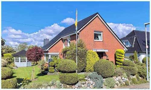 Foto - Haus zum Kaufen in Husum 330.000,00 € 123 m²