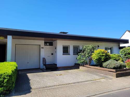 Foto - Haus zum Kaufen in Kaarst 695.000,00 € 151 m²