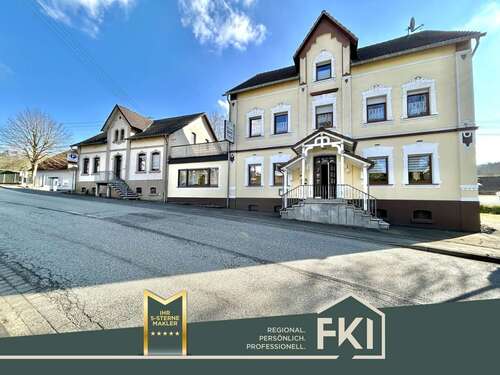 Foto - Haus zum Kaufen in Katzwinkel 255.000,00 € 298 m²