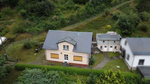 Foto - Haus zum Kaufen in Burkhardtsdorf 133.000,00 € 120 m²
