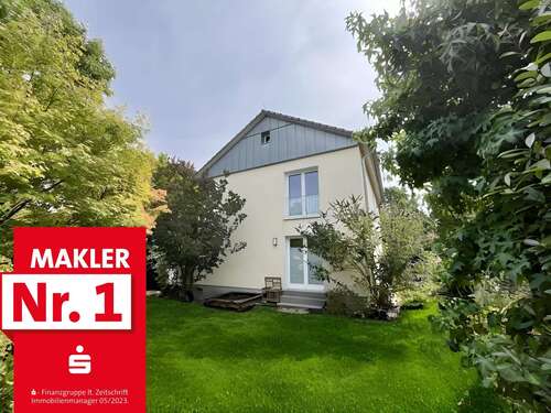 Foto - Haus zum Kaufen in Burscheid 645.000,00 € 157.9 m²