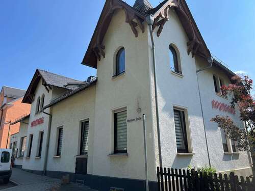 Foto - Haus zum Kaufen in Neumark 280.000,00 € 227 m²