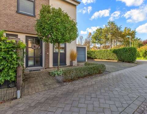 Foto - Haus zum Kaufen in Grevenbroich 690.000,00 € 145 m²