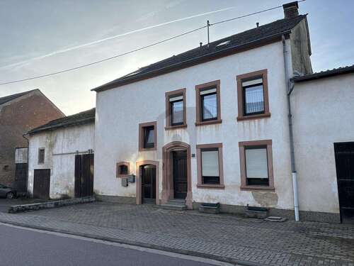Foto - Haus zum Kaufen in Mettlach 199.000,00 € 180 m²
