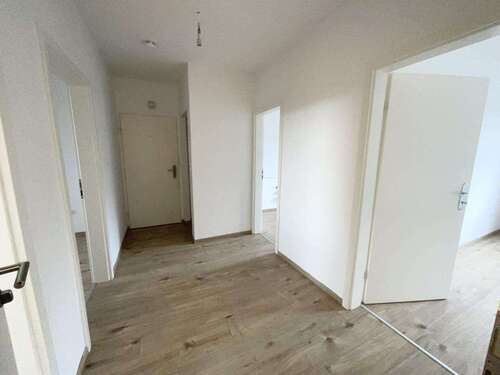 Foto - Wohnung zum Mieten in Emden 479,00 € 65.47 m²