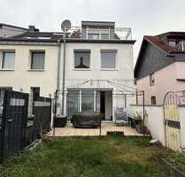 Haus zum Kaufen in Köln Bickendorf 675.000,00 € 101 m² - Köln / Bickendorf