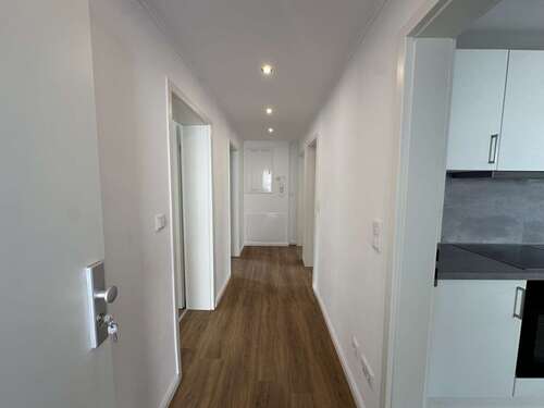 Foto - Wohnung zum Mieten in Tegernheim 945,00 € 70 m²