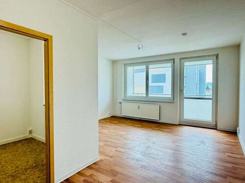 Foto - Wohnung zum Mieten in Freital 521,86 € 77.89 m²