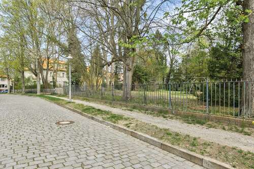 Foto - Grundstück zu verkaufen in Berlin 850.000,00 € 898 m²