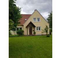 Haus zum Kaufen in Friedland 245.000,00 € 211 m²