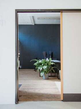 Foto - Büro in Stuttgart 250,00 € 8 m²