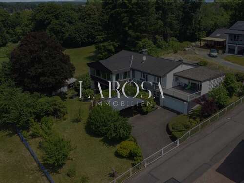 Foto - Haus zum Kaufen in Waldbröl 475.000,00 € 250 m²