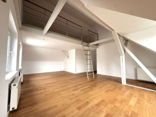 Foto - Wohnung zum Mieten in Stuttgart 3.200,00 € 215 m²