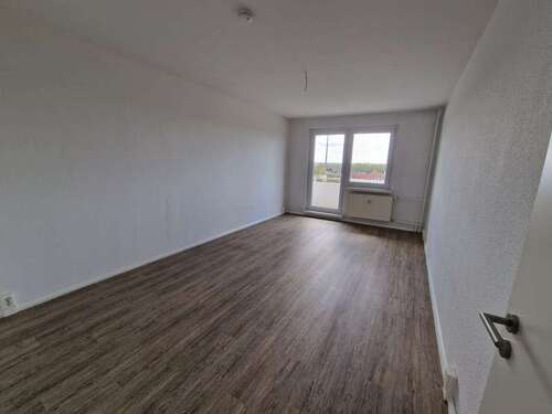 Foto - Wohnung zum Mieten in Stendal 386,60 € 70.29 m²
