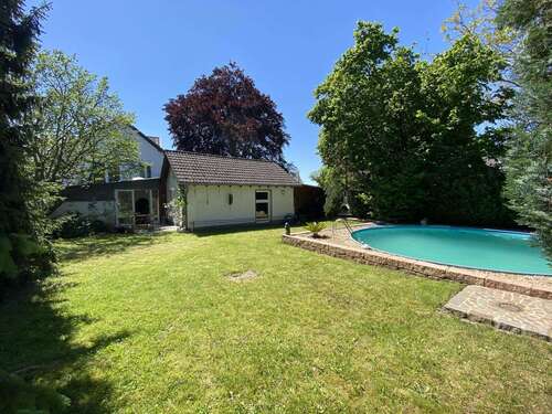 Foto - Haus zum Kaufen in Erftstadt 536.000,00 € 175.8 m²