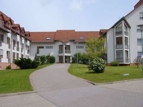 Foto - Wohnung zum Mieten in Gera 210,00 € 30.59 m²