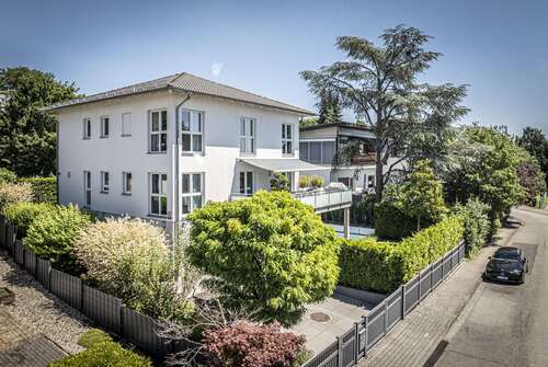 Foto - Haus zum Kaufen in Wiesbaden 1.669.000,00 € 250 m²