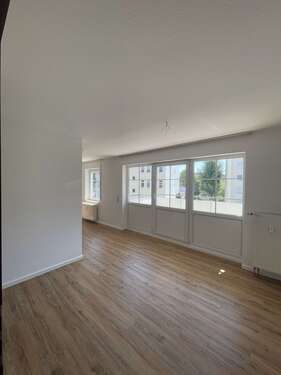 Foto - Wohnung zum Mieten in Plauen 219,00 € 37.53 m²