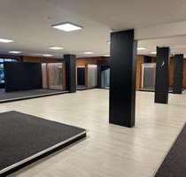 Einzelhandel in Düsseldorf 6.200,00 € 348 m²
