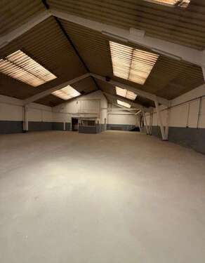 Foto - Halle in Mönchengladbach 4.372,00 € 642 m²