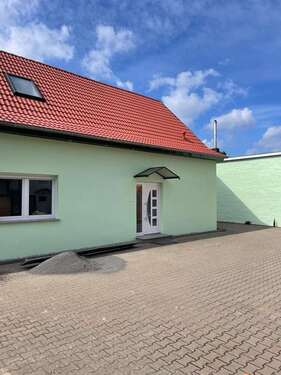 Foto - Haus zum Mieten in Stendal 1.350,00 € 135 m²