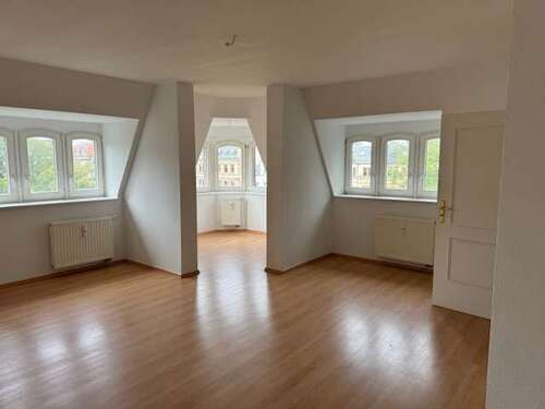 Foto - Wohnung zum Mieten in Zwickau 400,00 € 80.1 m²