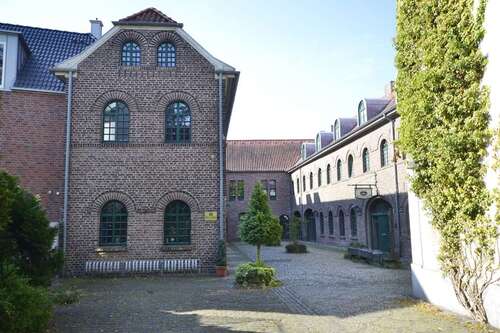 Foto - Haus zum Kaufen in Tönisvorst 2.490.000,00 € 730 m²