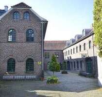 Haus zum Kaufen in Tönisvorst 2.490.000,00 € 730 m²