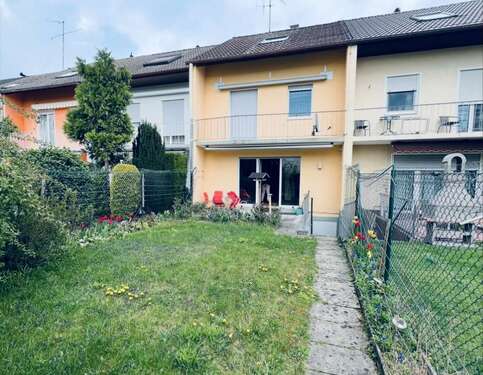 Foto - Haus zum Mieten in Augsburg 2.500,00 € 137.49 m²