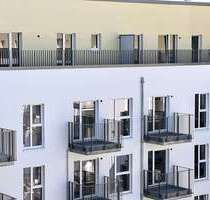 Wohnung zum Mieten in Berlin 1.409,55 € 93.97 m²