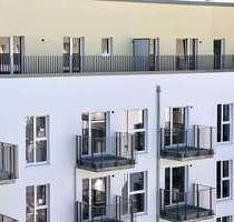 Wohnung zum Mieten in Berlin 1.409,55 € 93.97 m²
