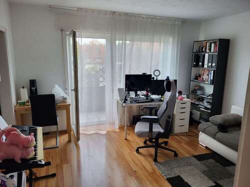 Foto - Wohnung zum Mieten in Karlsruhe 640,00 € 35 m²