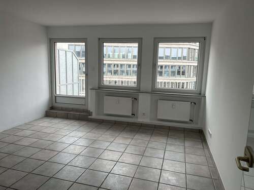 Foto - Wohnung zum Mieten in Düsseldorf 1.380,46 € 82.17 m²