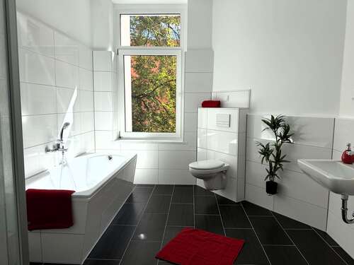Foto - Wohnung zum Mieten in Magdeburg 680,00 € 91.34 m²