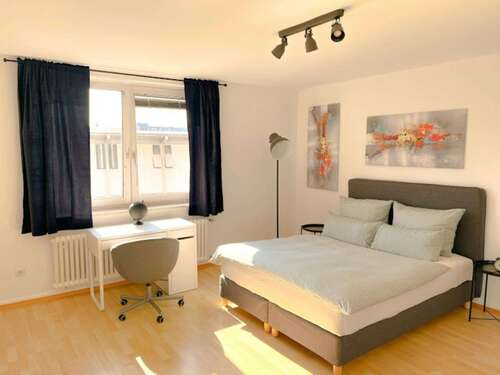 Foto - WG-Zimmer in Frankfurt am Main 899,00 € 25 m²